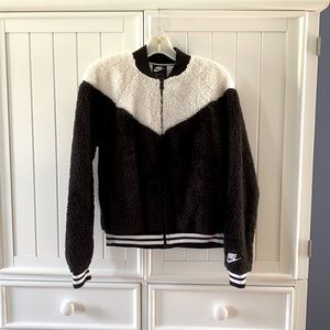 Fleece jacket